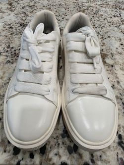 White H&M Shoes size 9