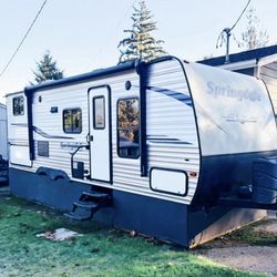 2019 Keystone Springdale – Clean, Sleeps 8 + Rental Potential 🔥