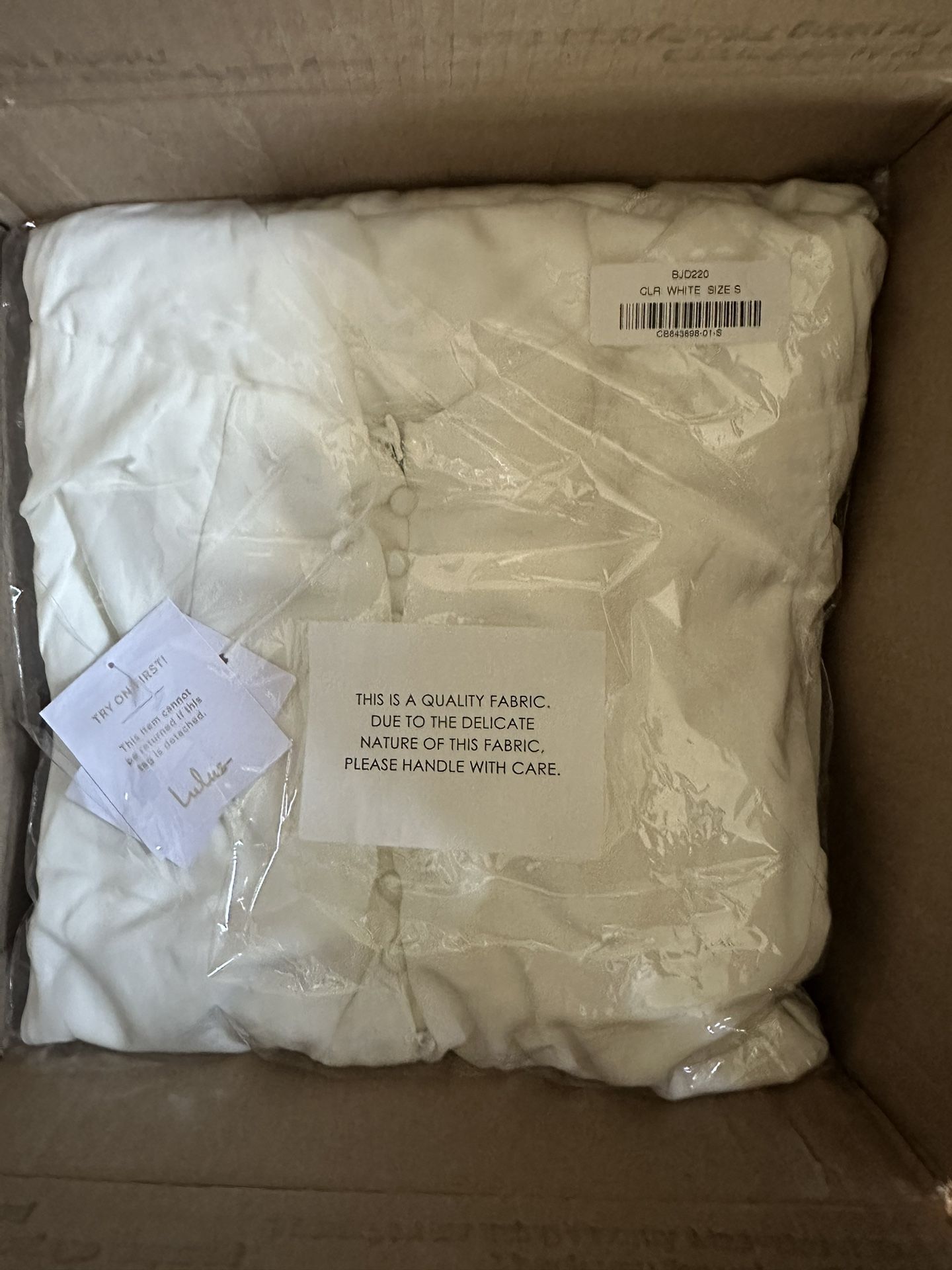 New In Bag LULUS WEDDING DRESS