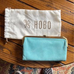Hobo Lauren Clutch Wallet 