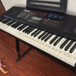 Keyboard Piano
