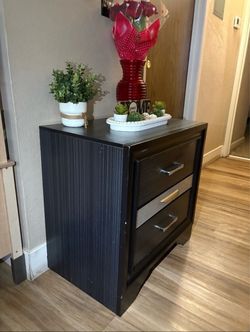 Fancy bedside table