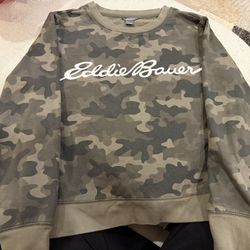 Eddie Bauer Women’s Sz S Long Sleeve Sweatshirt