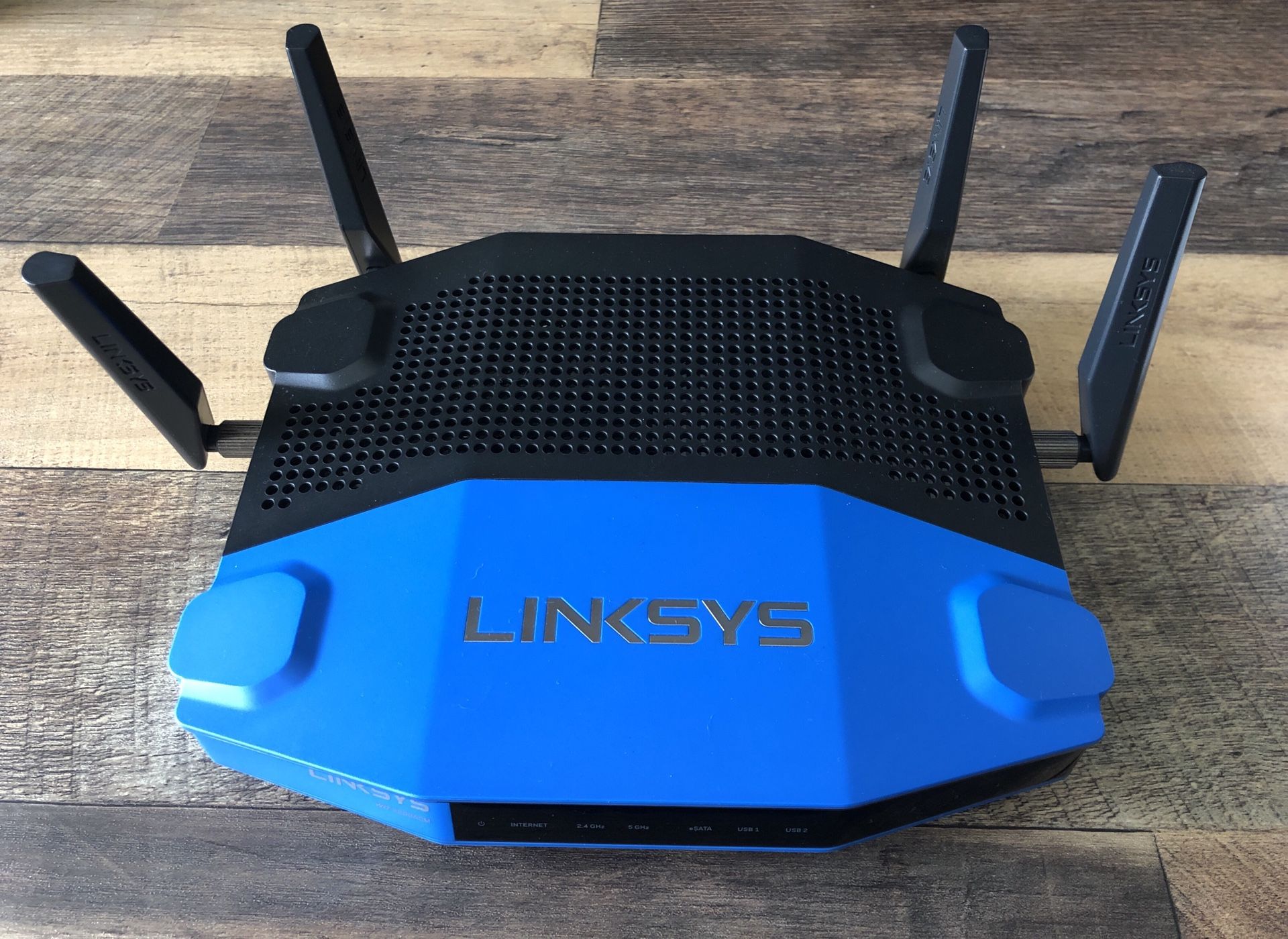 Linksys WRT 3200ACM Router