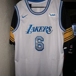 Lakers Jersey 