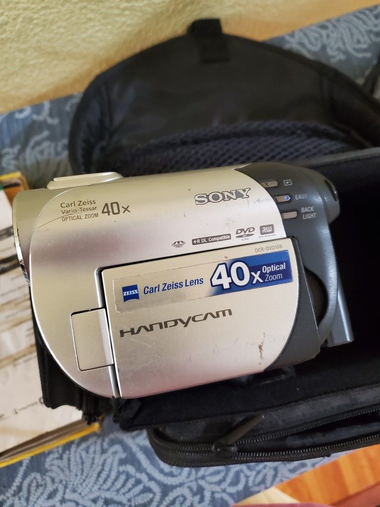 Sony Camcorder Sony DCR-DVD108 DVD Handycam Camcorder with 40x Optical Zoom