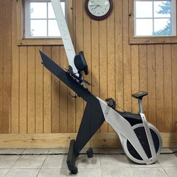 Excellent Condition Rowing Machine
