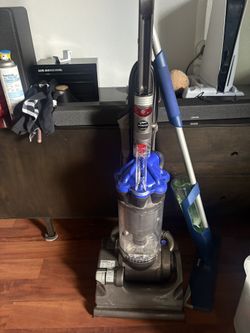 dyson vacuum 