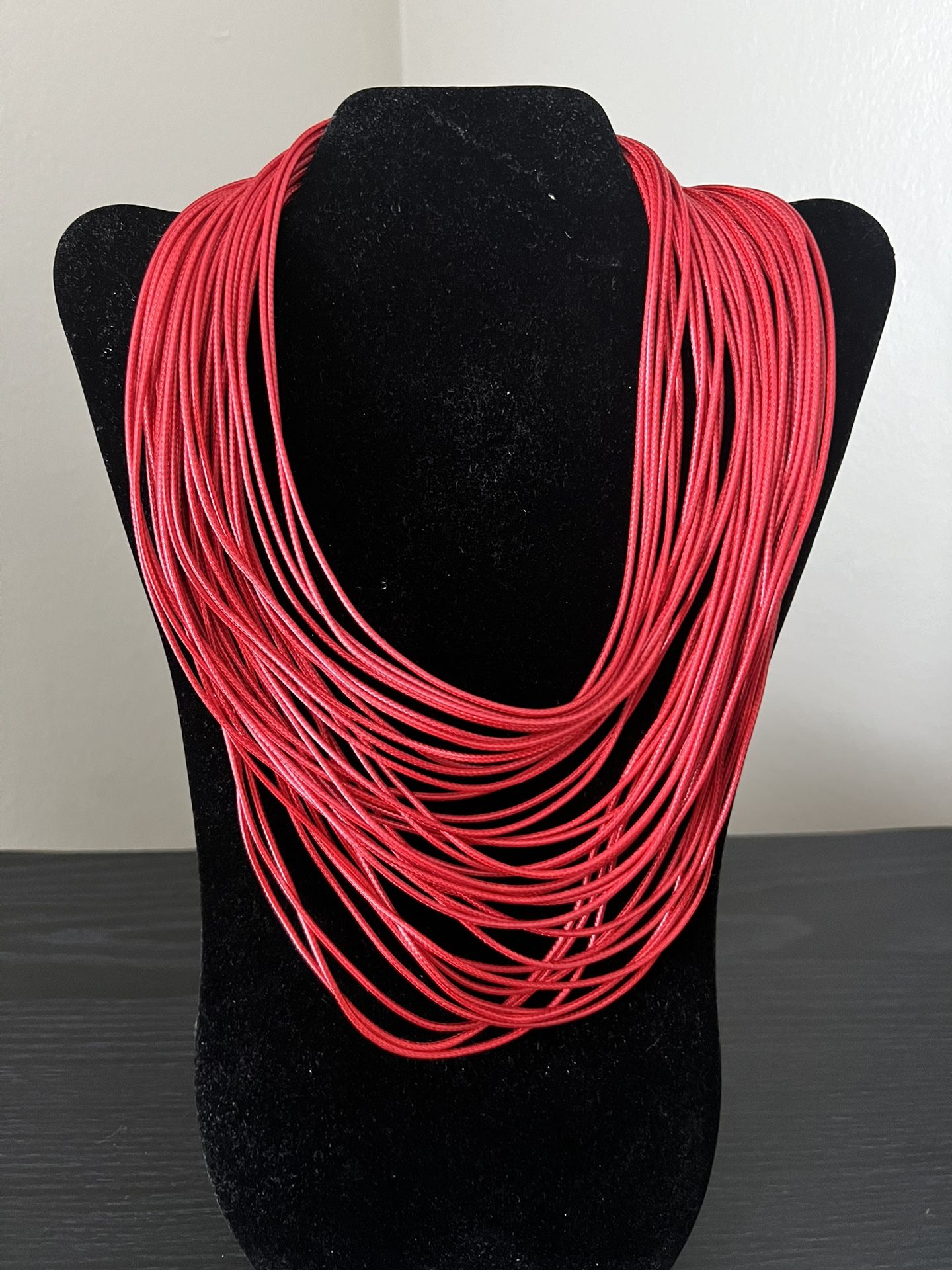 Necklace (Choker)