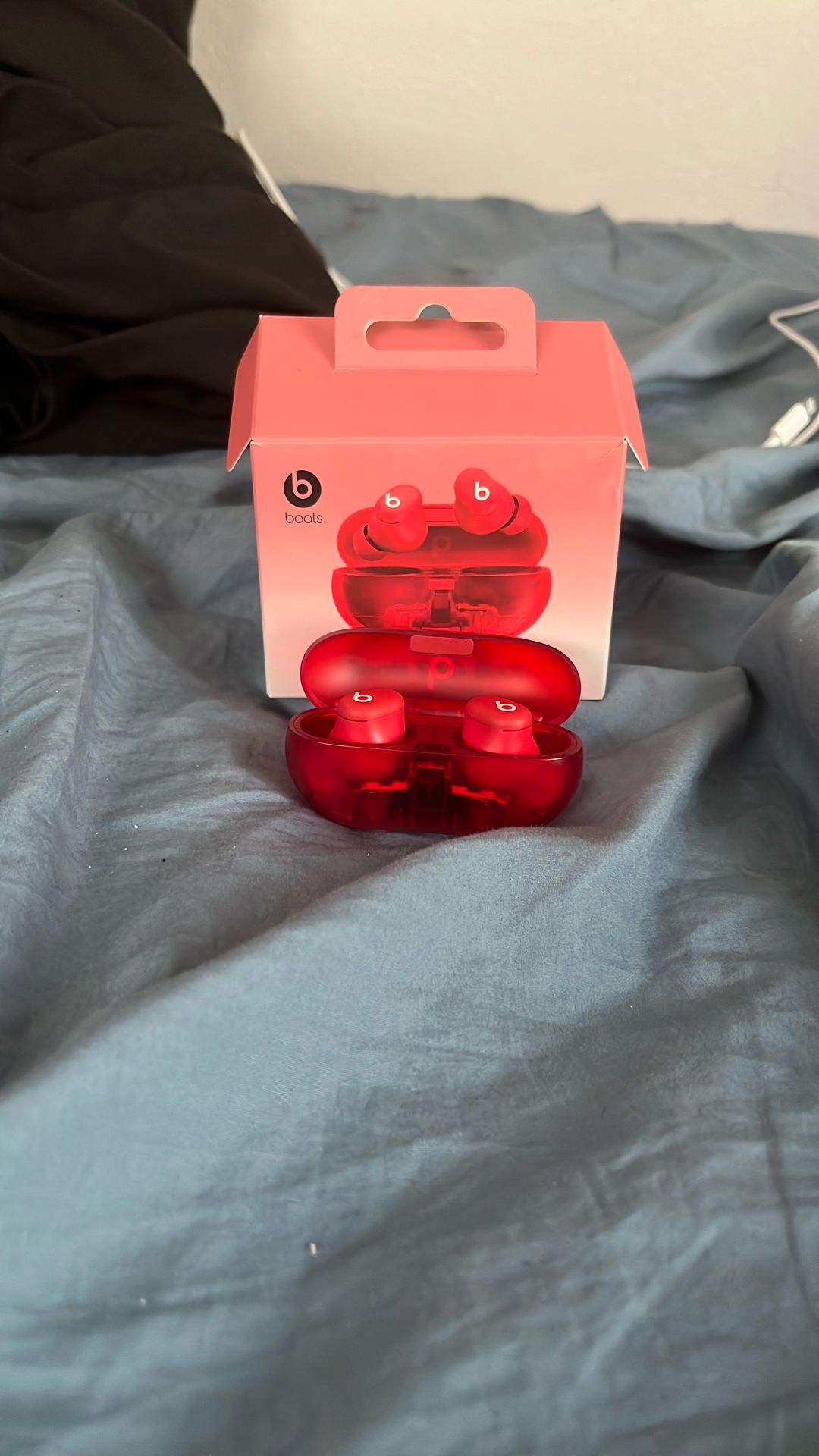 Beats Solo Bud Red