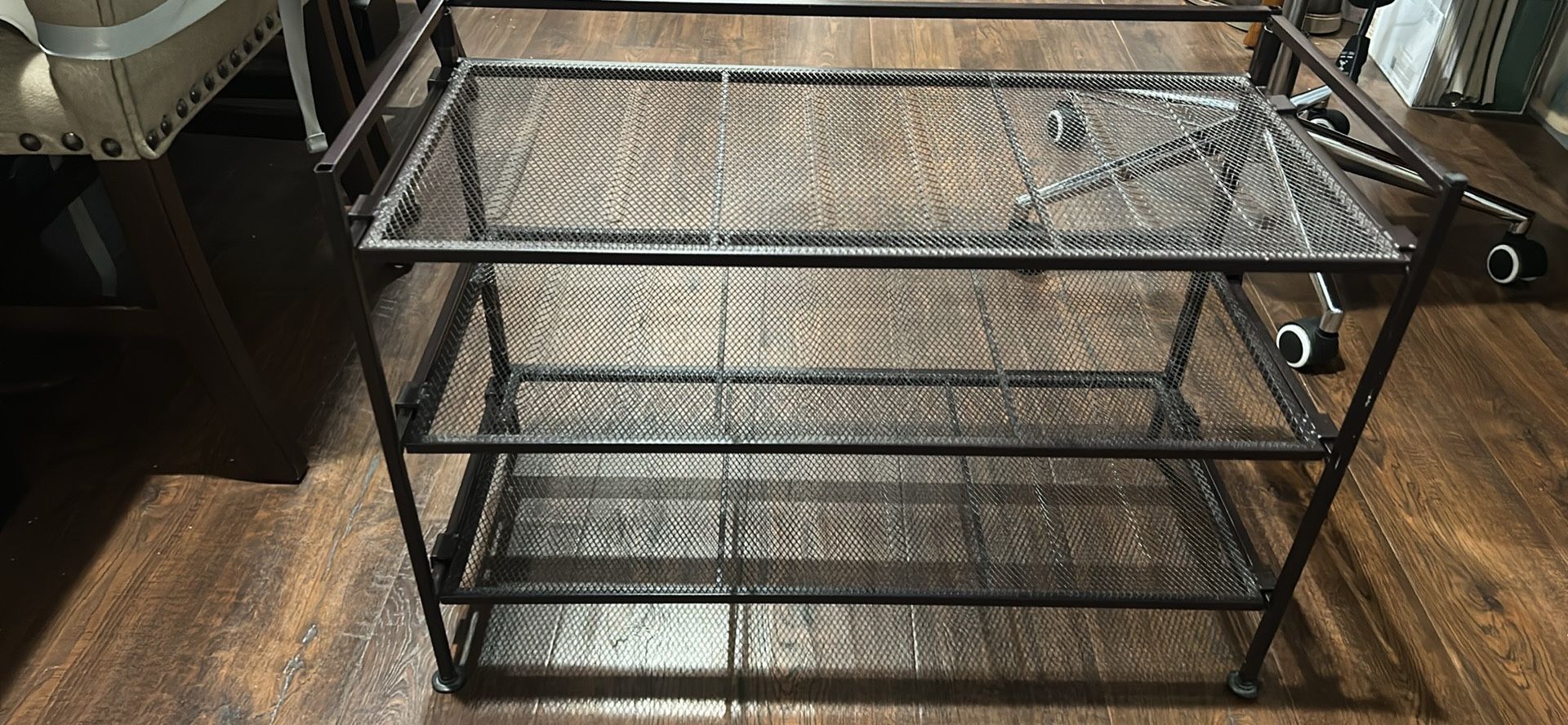 Shoe Rack (holds 9-25 Shoes)