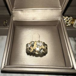 10k Gold Ring 