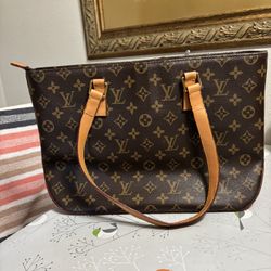 LV-Monogram Cabas Piano