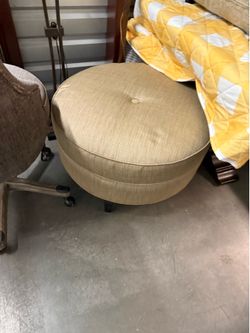 Ottoman Bassett