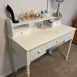 White Vanity Desk w/ Hutch & Drawers