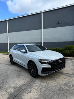 2021 Audi Q8