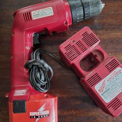 Milwakee Power Drill With New Battery N Charger