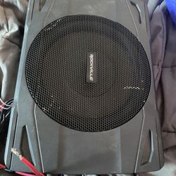 rockville 8” amplified subwoofer