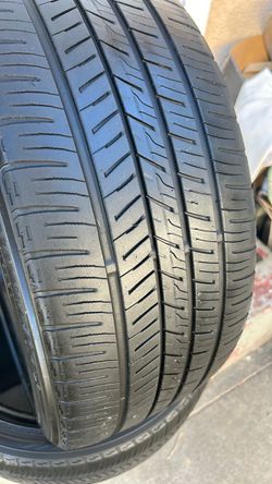 2 TIRES 235/40/19 GOOD CONDITION