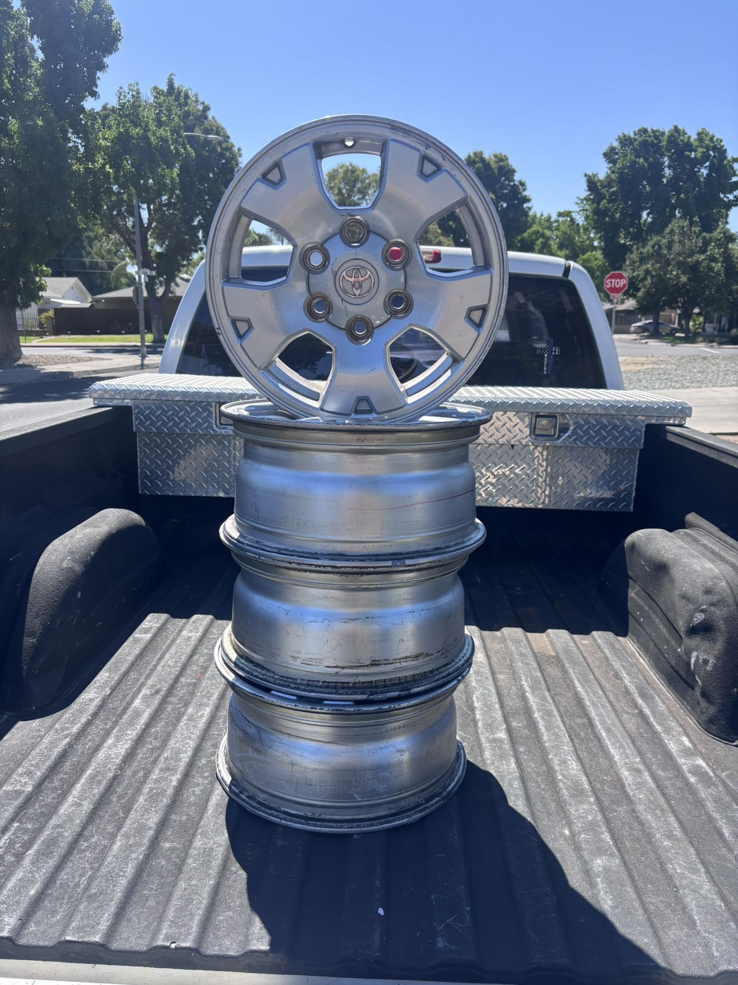 OEM Toyota Tundra/Sequoia 16” Alloy Wheels – Full Set (4)