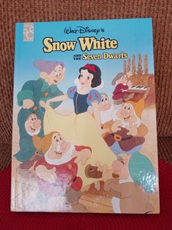 Snow White Book Excellent condition