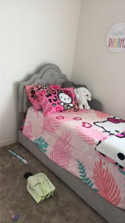 Diamond bed frame