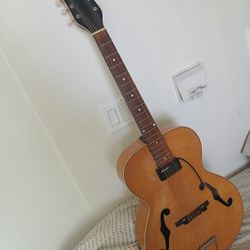National/Valco 1954 New Yorker.....player Grade Jazzbox...$1200
