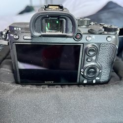 Sony A 7 3