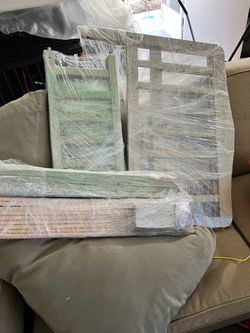 Toddler bed with mattress