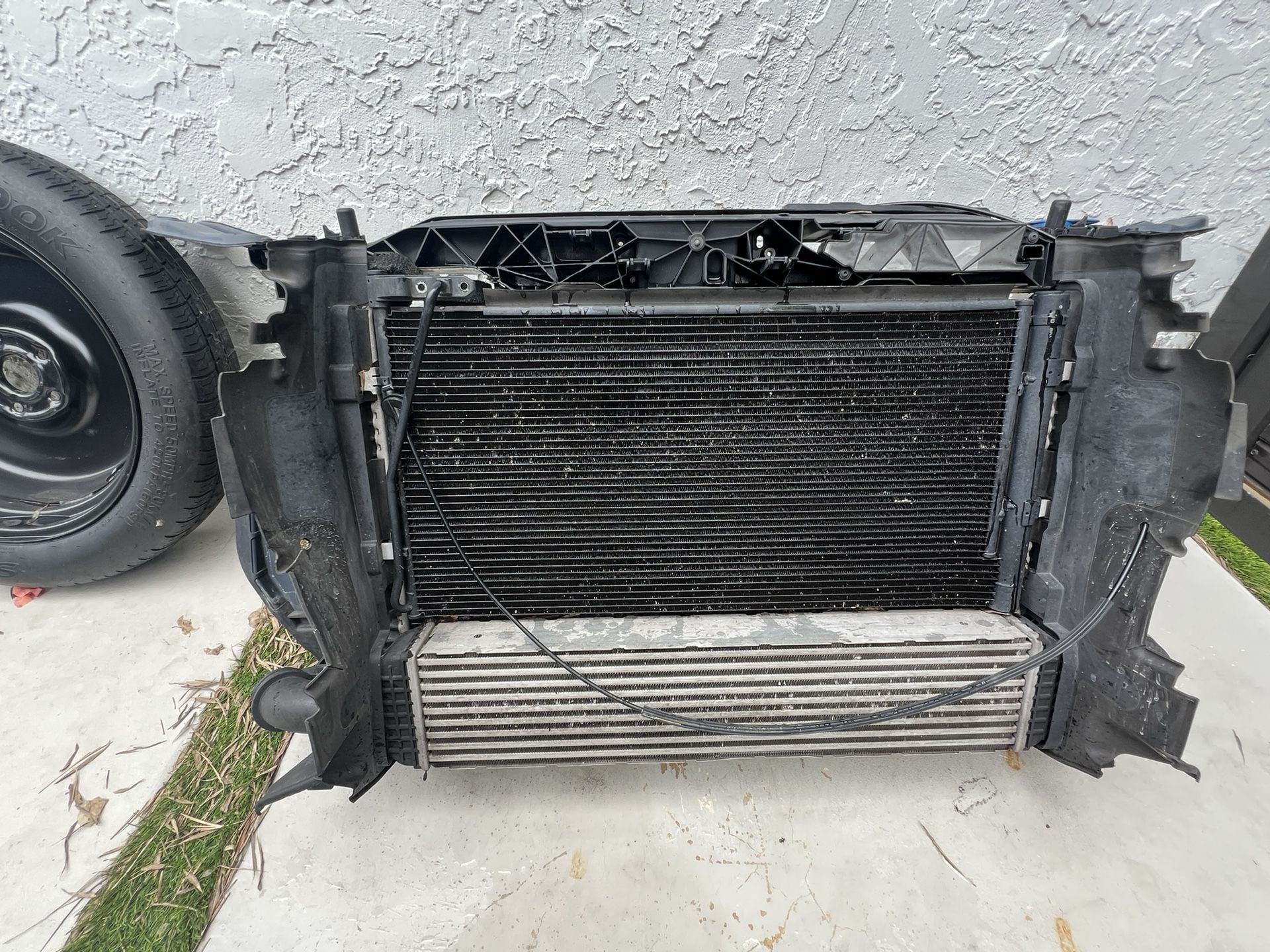 Audi Q3 2018 Radiator Support