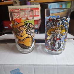 VINTAGE MCDONALD'S THE GREAT MUPPET CAPER SHOW COLLECTION GLASSES  SET OF 2 FOR $20.00