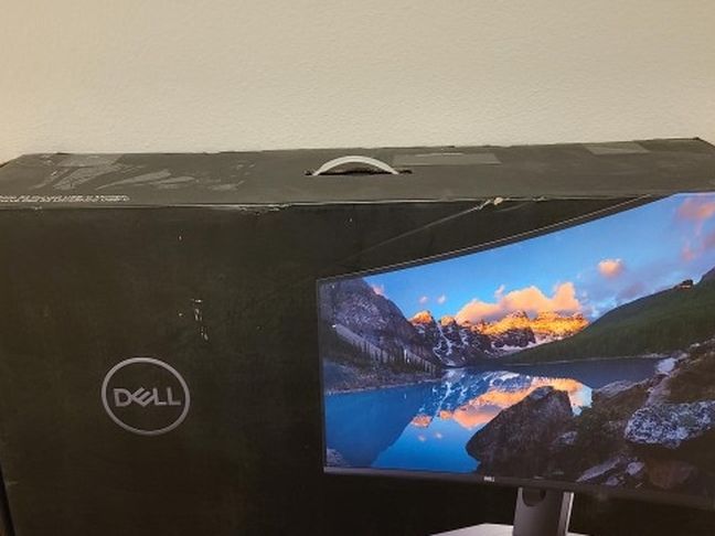 Brand New In Box - Dell 34 INCH Widescreen Monitor