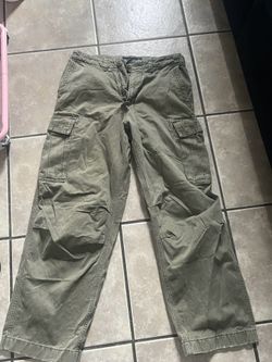 Abercrombie & Fitch army green cargos