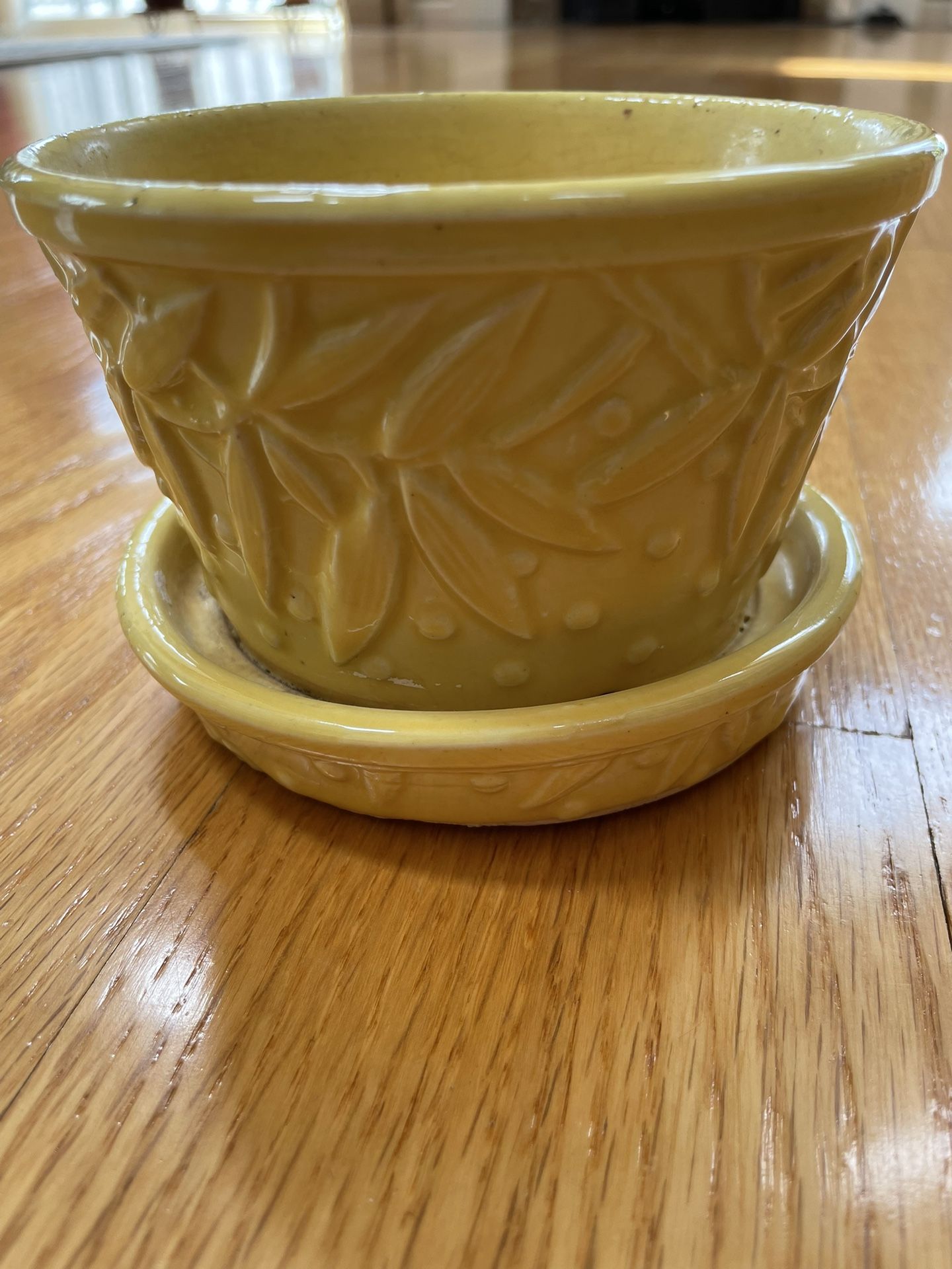 McCoy Pottery/Planter