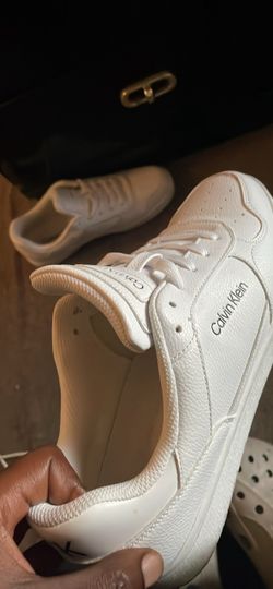 Calvin klein white size 8