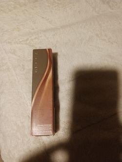 BECCA Ultimate Coverage 24 Hour Foundation