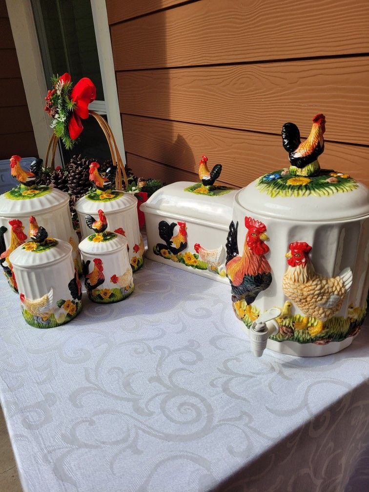 Vintage KMC Rooster Canisters, Bread Canister & Drink Dispenser