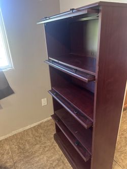 Bookshelf W Glass Sliding Doors