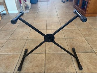 “QUIK LOK”  “X” Style Keyboard Stand