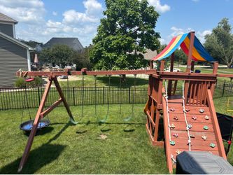 Rainbow Play System / Play Set