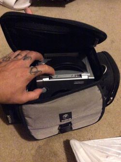 Original Nintendo GameCube In case with wires