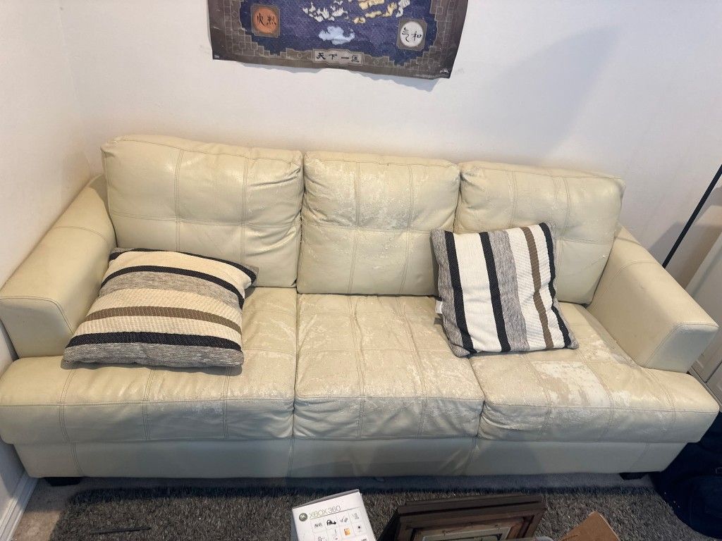 Free Sofa