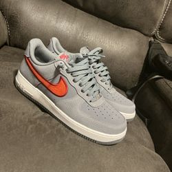 Nike Air Force 1