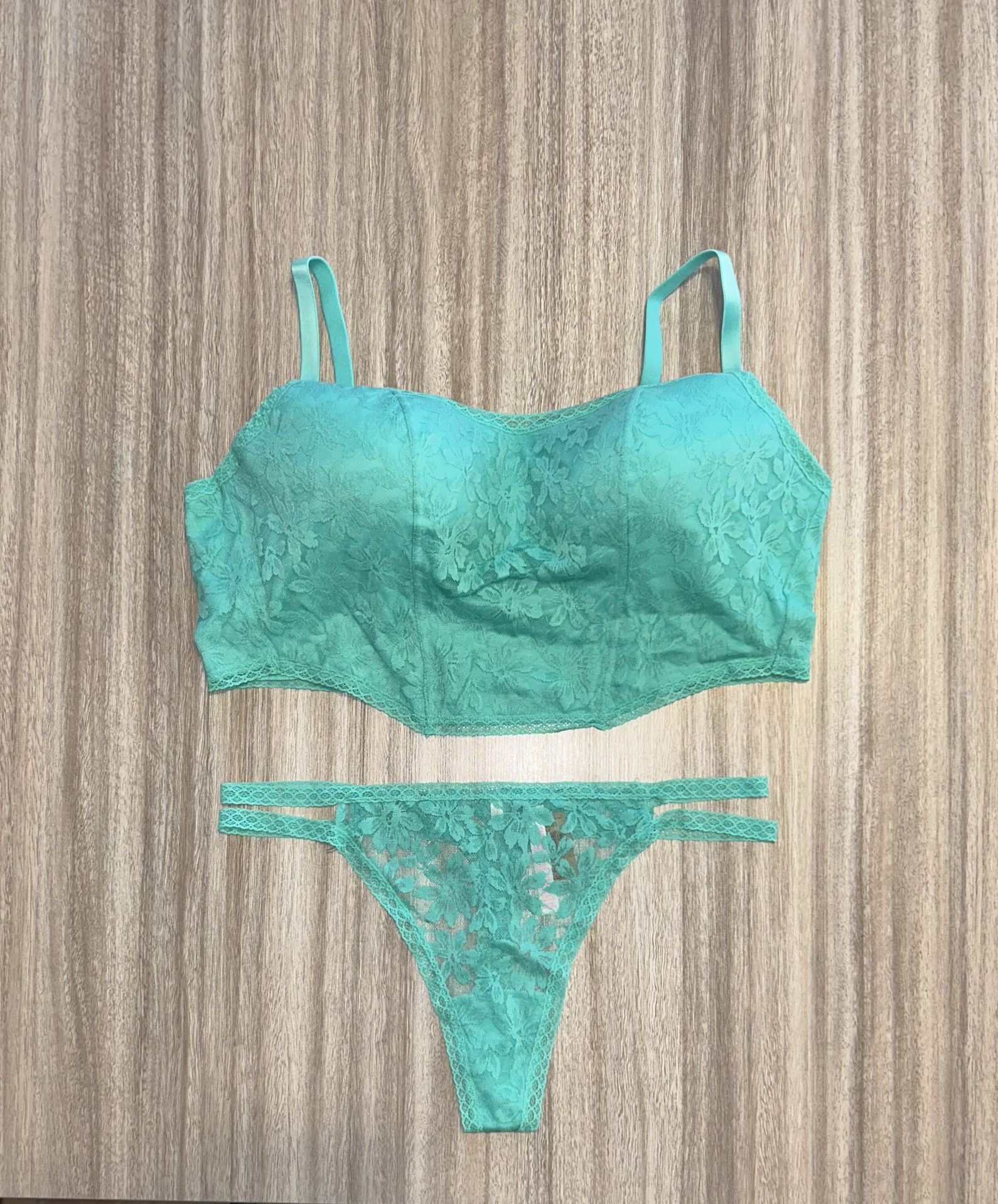 New Victoria Secret PINk Bra Set Bralette And Thong XXL Teal Lace Wireless Lined