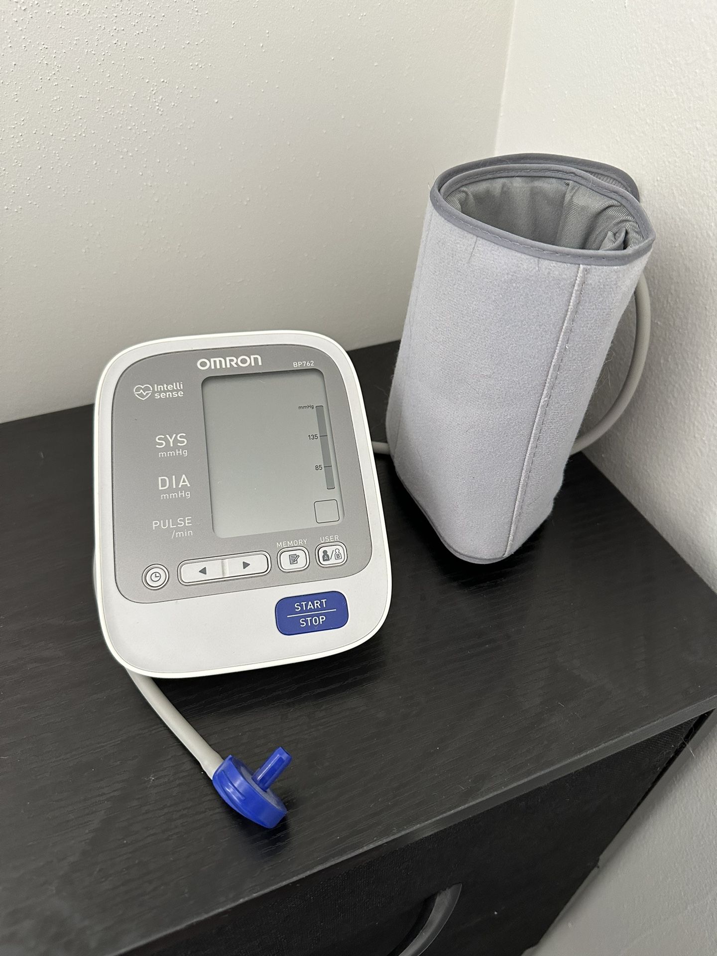Omron BP762 Upper Arm Blood Pressure Monitor (used)
