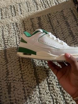 Air Jordan 2s low top