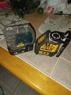2 Laser Dewalt Y Bosch