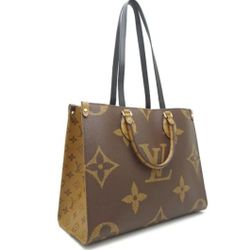 Louis Vuitton Bag Read Below Description Before Buying Item $  2 0  0
