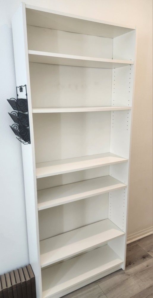 White 6-shelf Sturdy Bookshelf