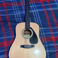 Yamaha Acoustic Guitar